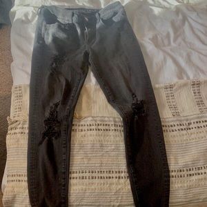 AMERICAN EAGLE size 4 jeans!!